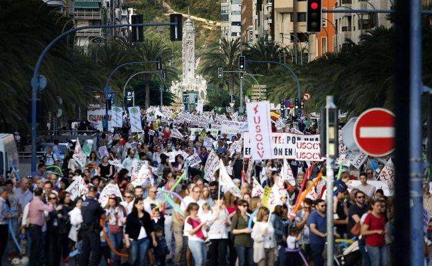 Educación restringe la consulta de los proyectos lingüísticos de los centros