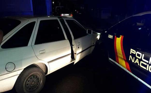 Detenidos dos hombres tras una persecución de más de 60 kilómetros en un vehículo robado