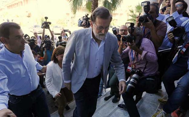 Rajoy avisa a Puig: «No habrá nuevo modelo de financiación si no hay acuerdo con el PSOE»