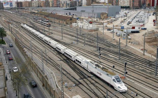 Fomento revisa el proyecto del túnel ferroviario que cruzará Valencia