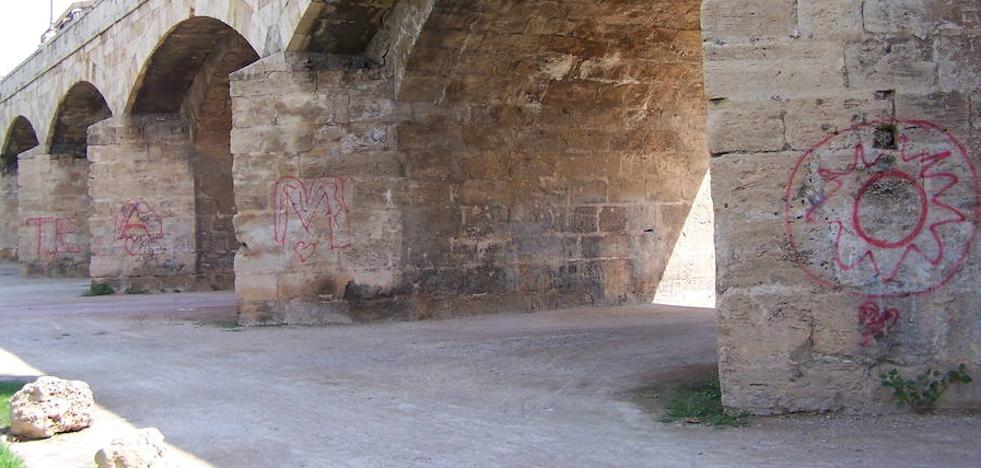 Un río lleno de mala educación en Valencia