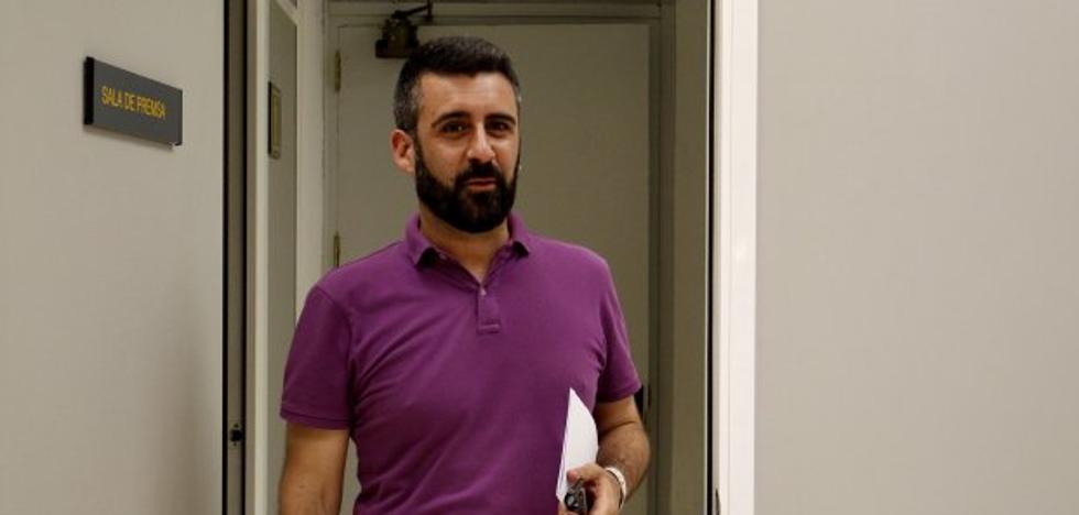 Los dos asesores de Fuset logran las plazas al no haber más competencia