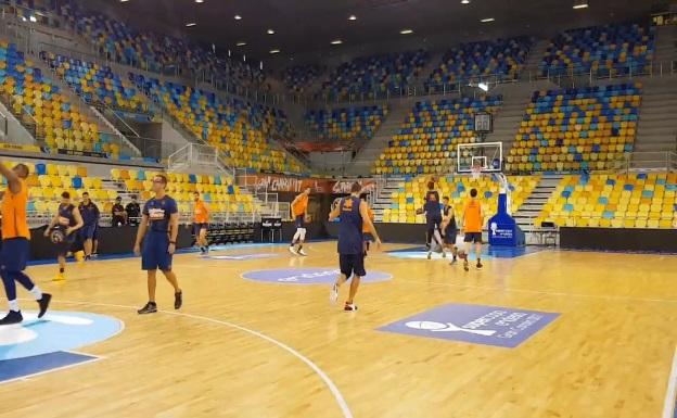 Valencia Basket | Txus Vidorreta: «Si Antoine Diot está en el calentamiento en condiciones, jugará»