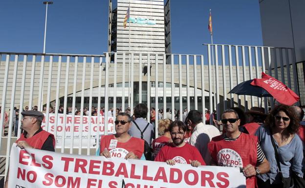 El Constitucional desestima el recurso del PSOE contra el cierre de RTVV