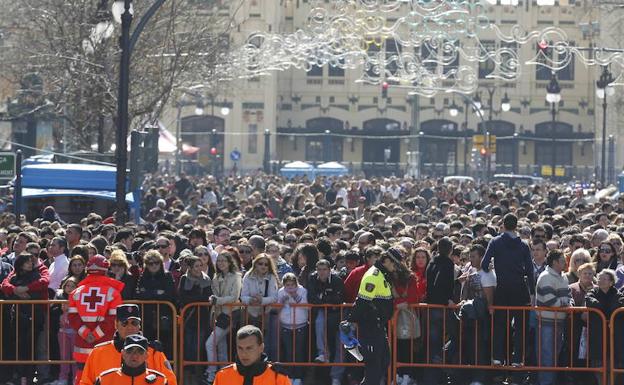 El Ayuntamiento de Valencia reducirá el aforo de las mascletaes en Fallas por la seguridad antiterrorista