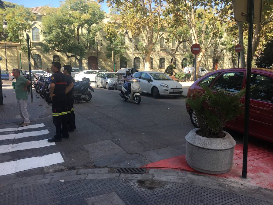Los Bomberos comprueban si pueden acceder a las nuevas calles peatonalizadas por Grezzi