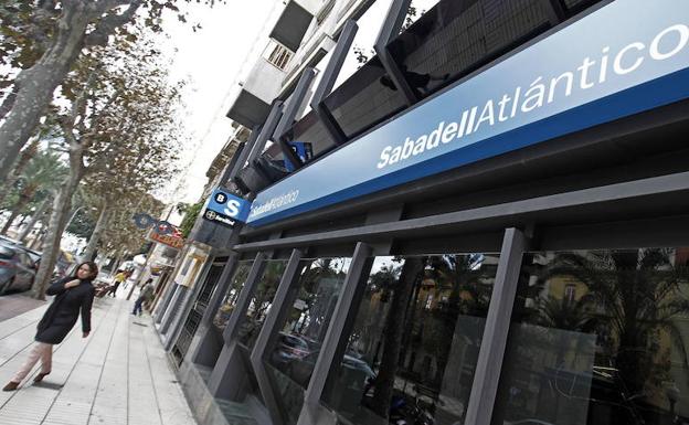 Sabadell: banco alicantino de adopción y por herencia