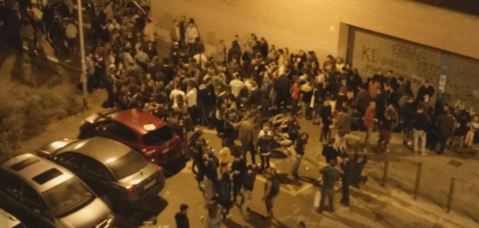 El botellón no deja dormir a Benimaclet