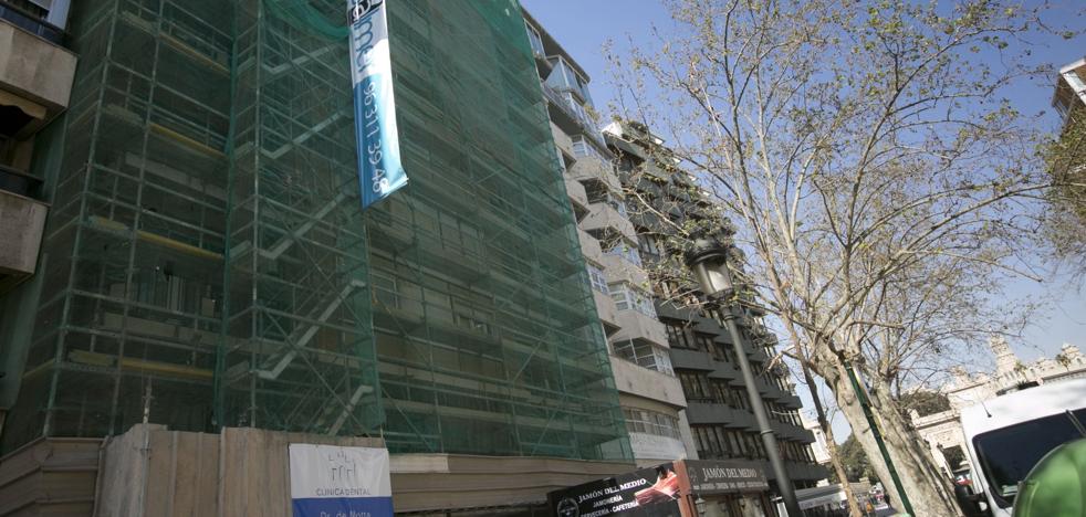 El Ayuntamiento de Valencia acumula 1.200 licencias pendientes para nuevas obras y negocios