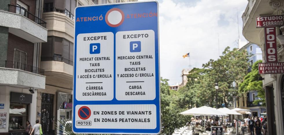 La queja del Síndic fuerza al Consistorio a rotular carteles también en castellano