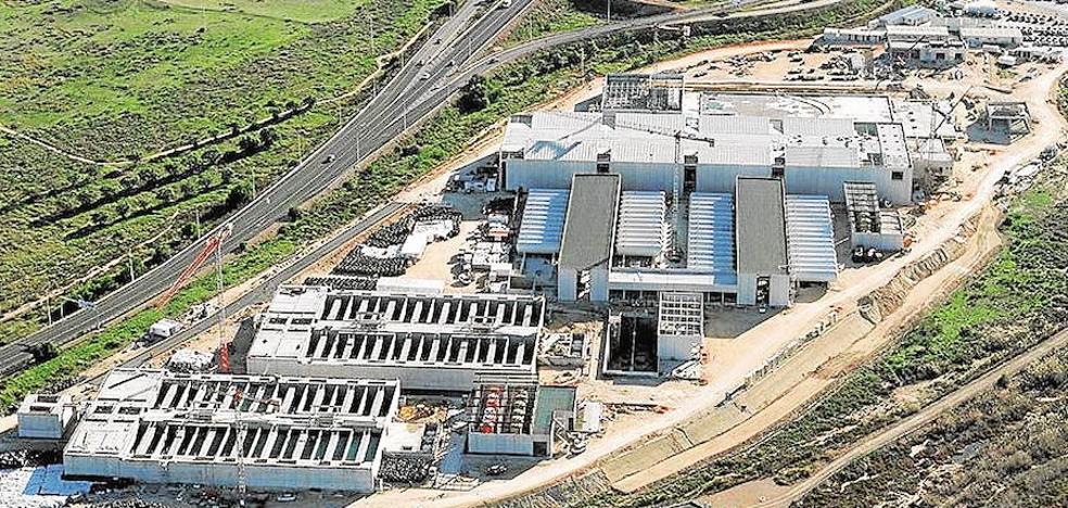 La desalinizadora de Torrevieja funciona al 25% pese a costar 300 millones