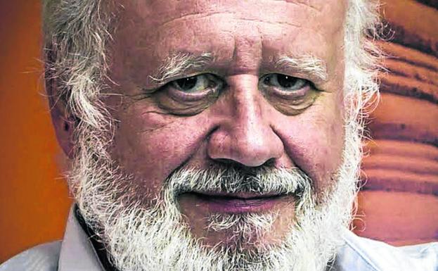 Juan Echanove: «¿Qué es eso de vender que España es una dictadura?»