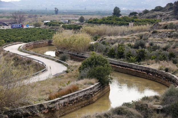 Las obras hídricas sin ejecutar desde 2001 equivaldrían hoy a un trasvase del Ebro