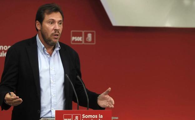 El PSOE se ratifica en su apoyo al 155 frente a Podemos y los recelosos del PSC