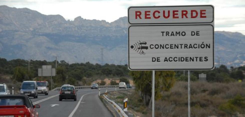 Los 16 puntos negros de las carreteras valencianas se cobran 415 víctimas en cinco años