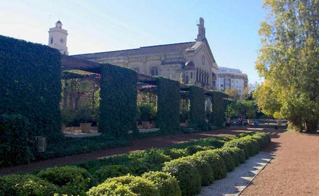 Un paseo en Valencia por la mitología griega