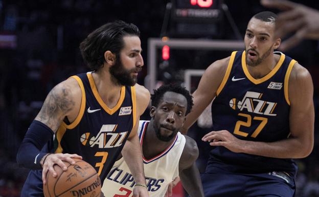 Los Clippers siguen en racha y no dan opción a los Jazz de Rubio