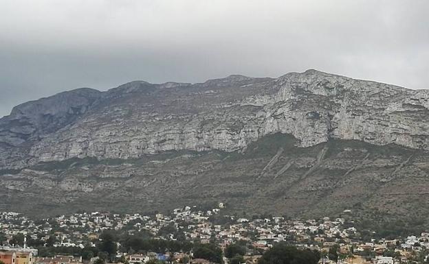 Encuentran a las dos mujeres perdidas en el Montgó