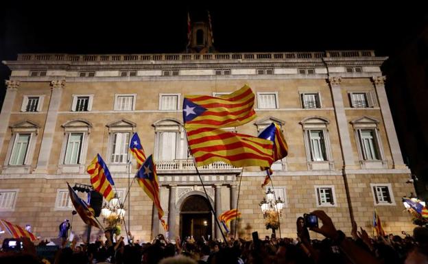 Así ha cambiado el Parlamento catalán en las últimas elecciones