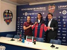 Enes Unal: «Cuando me enteré pensaba que era una broma»