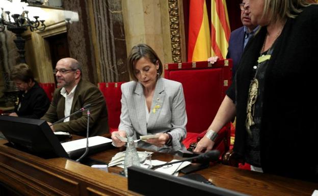 Junqueras, Forcadell y los exconsejeros que permanecen en Cataluña irán a declarar