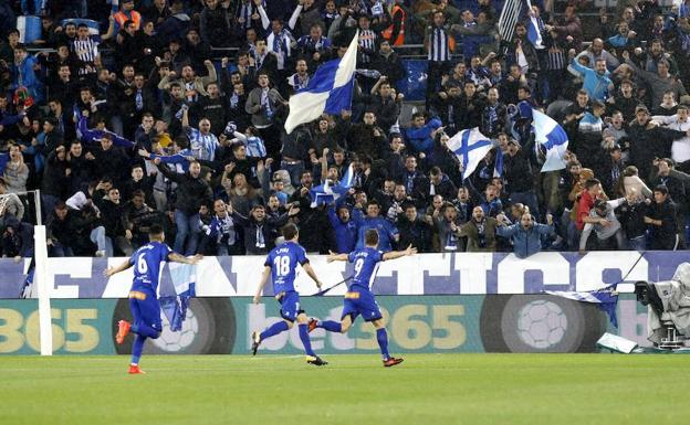 El Alavés aprende a ganar en Mendizorroza