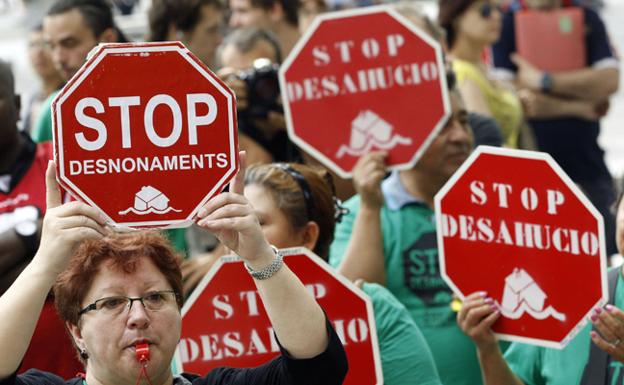 Las empresas y familias en quiebra bajan más en la Comunitat Valenciana que en la media nacional