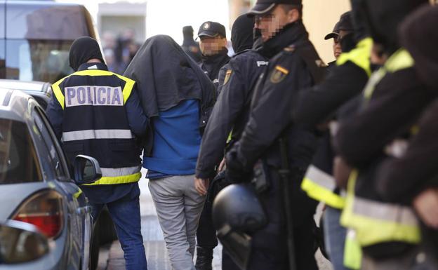 Detenido en Sagunto un marroquí acusado de captar combatientes para el Dáesh