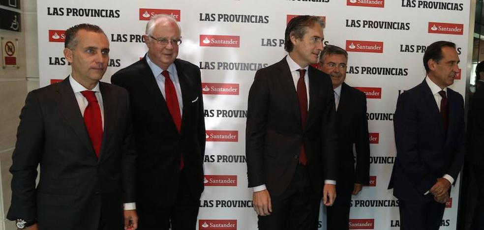 Fomento prevé reducir en media hora el tiempo de viaje a Barcelona para la primavera de 2018