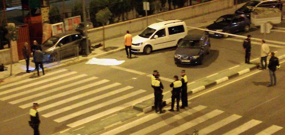 Fallece la mujer tiroteada por su exmarido frente a un colegio en Elda
