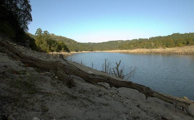 Los embalses se sitúan en el nivel más bajo de agua desde 1995