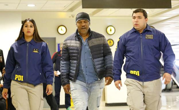 Chile impide a Mike Tyson entrar en el país por sus antecedentes penales