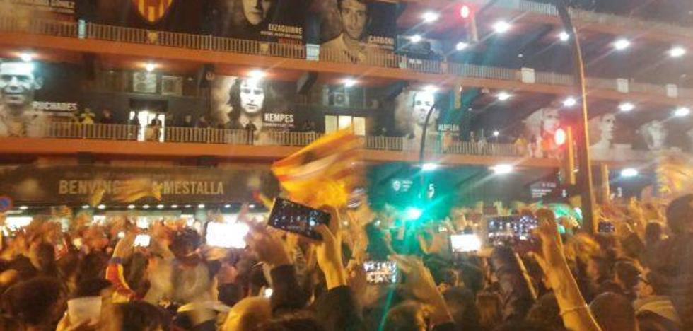 Ambientazo en Mestalla