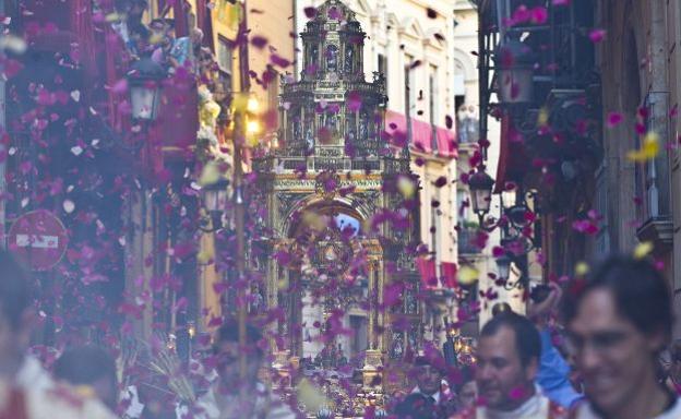Salen a la luz los secretos de la Custodia del Corpus Christi de Valencia