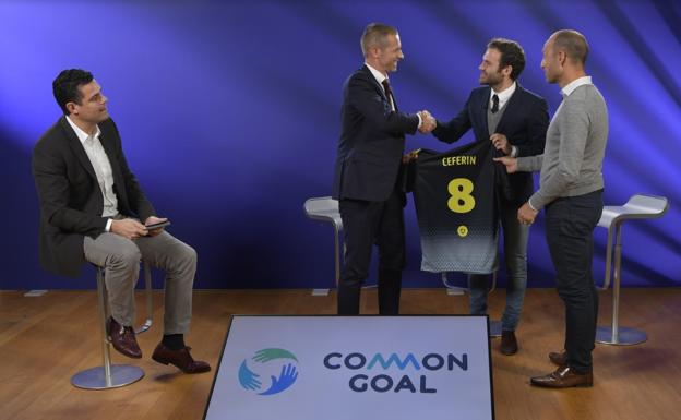 El presidente de UEFA se une a Mata en Common Goal