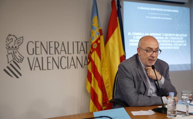 Punto y final a que los altos cargos del Consell puedan dar clase en la universidad