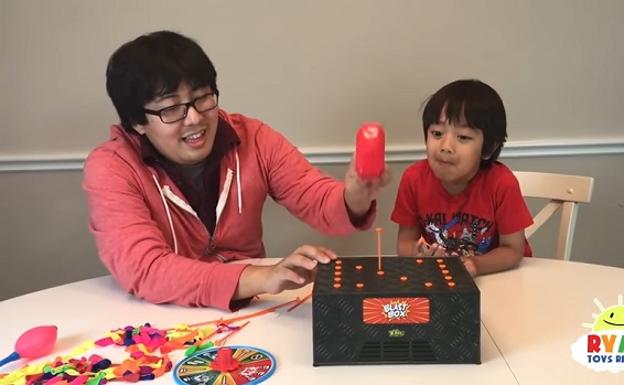 El niño youtuber de 6 años que ha ganado 9 millones de euros en 2017