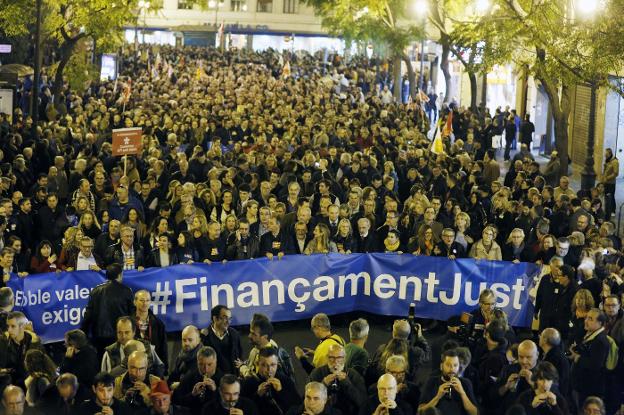 El Consell da 650.000 euros a la patronal para financiar su «participación institucional»