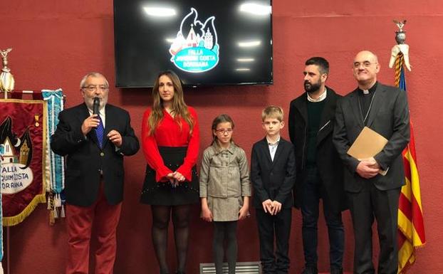 Arturo Ros bendice el nuevo casal de Joaquín Costa-Burriana