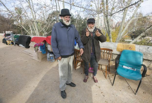 Las chabolas también toman el río