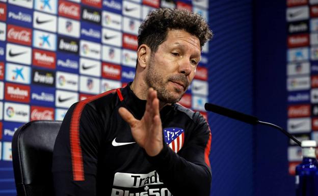 Simeone: «Torres hace pocos goles, pero es el ídolo del club»