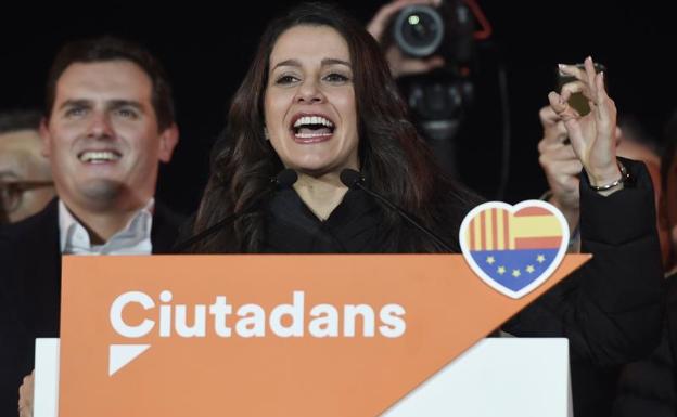 Arrimadas pone en duda que los independentistas se pongan de acuerdo para formar gobierno