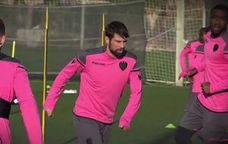 Coke apunta a debutar como titular con el Levante en Cornellà