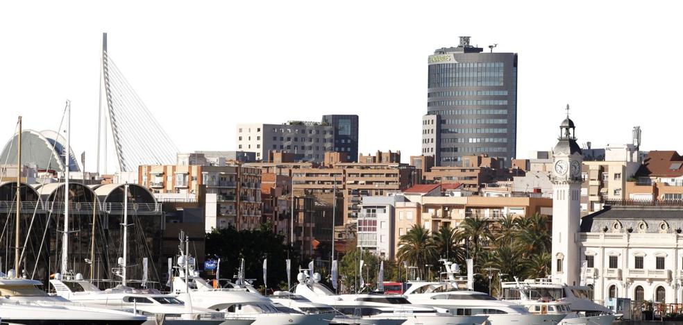 El Consorcio pide también suprimir el nombre de Juan Carlos I de la parada del tranvía