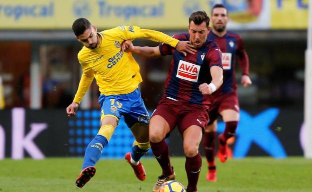 El Eibar remonta en cinco minutos y se lleva los tres puntos