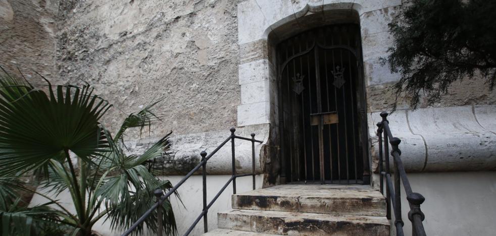 La degradación se apodera de Ciutat Vella