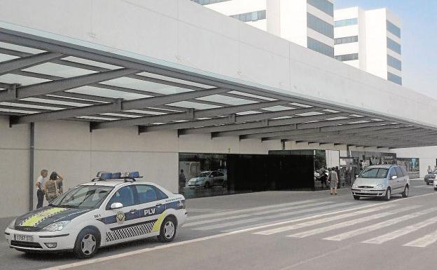 Los hospitales de la Comunitat tendrán una policía sanitaria