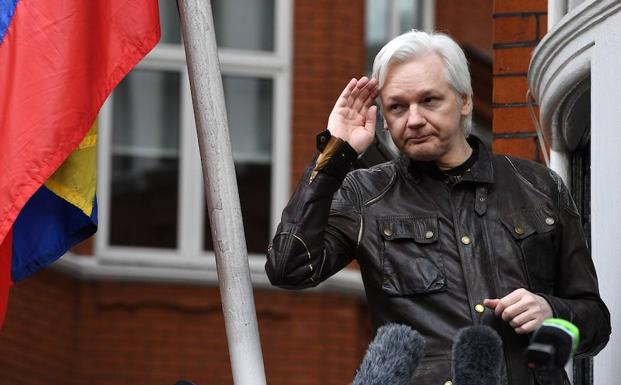 Londres rechaza dar estatuto diplomático a Assange