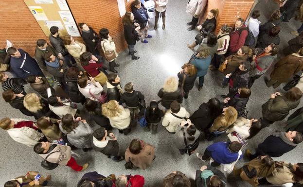 La Universitat paraliza los sistemas informáticos en plenos exámenes