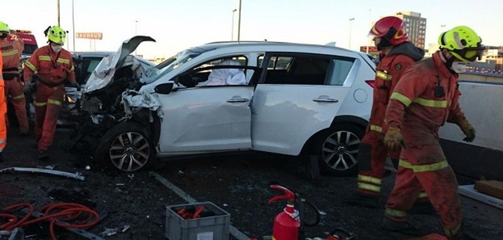 Dos muertos por accidente marcan una jornada trágica en las carreteras valencianas